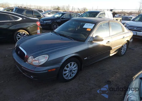 2002 Hyundai Sonata Gls/Lx из США, поврежденный, VIN KMHWF35H02A588676